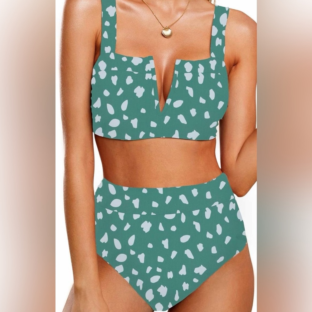 Stylish Green and White Women's Swimwear